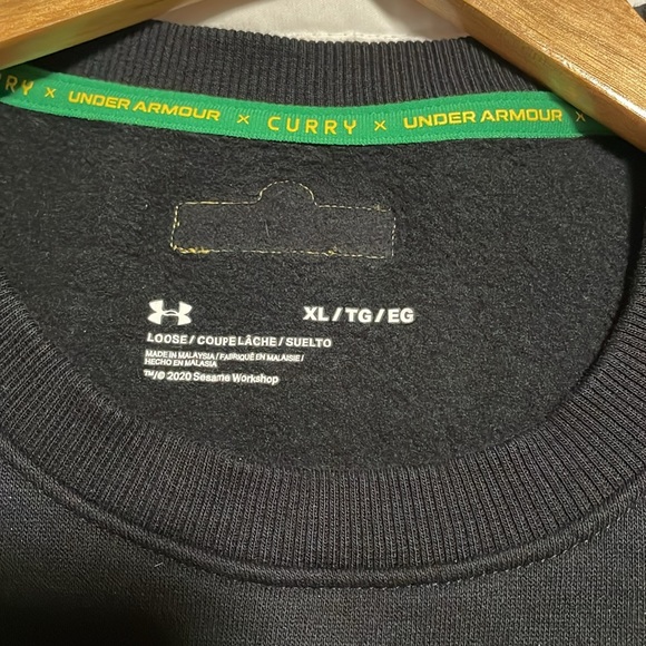Under Armour x Sesame Street Steph Curry Big Bird Sweatshirt - Picture 8 of 8